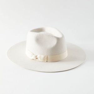 Urban Outfitters Cream Fedora Hat